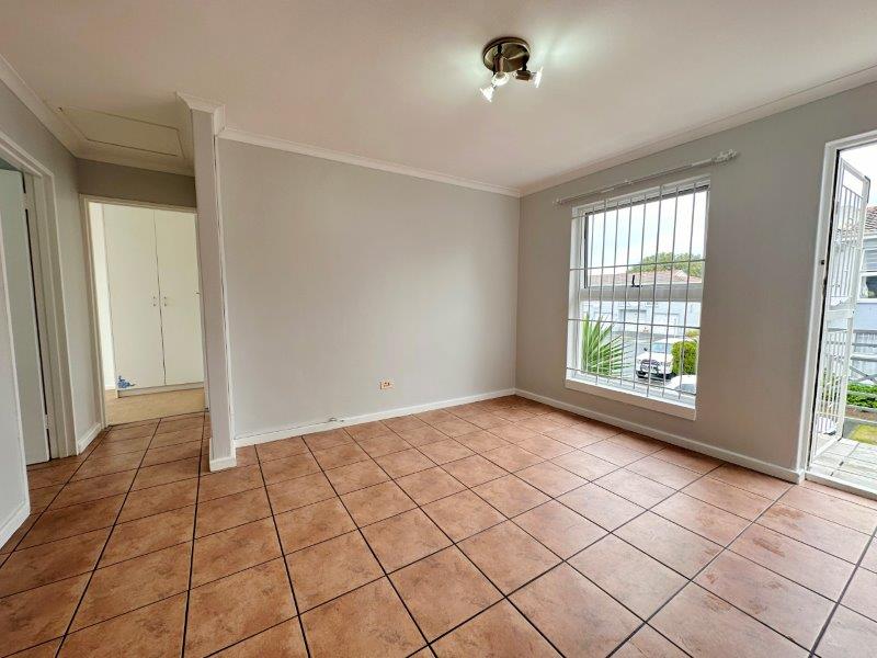 To Let 2 Bedroom Property for Rent in Vredekloof Western Cape